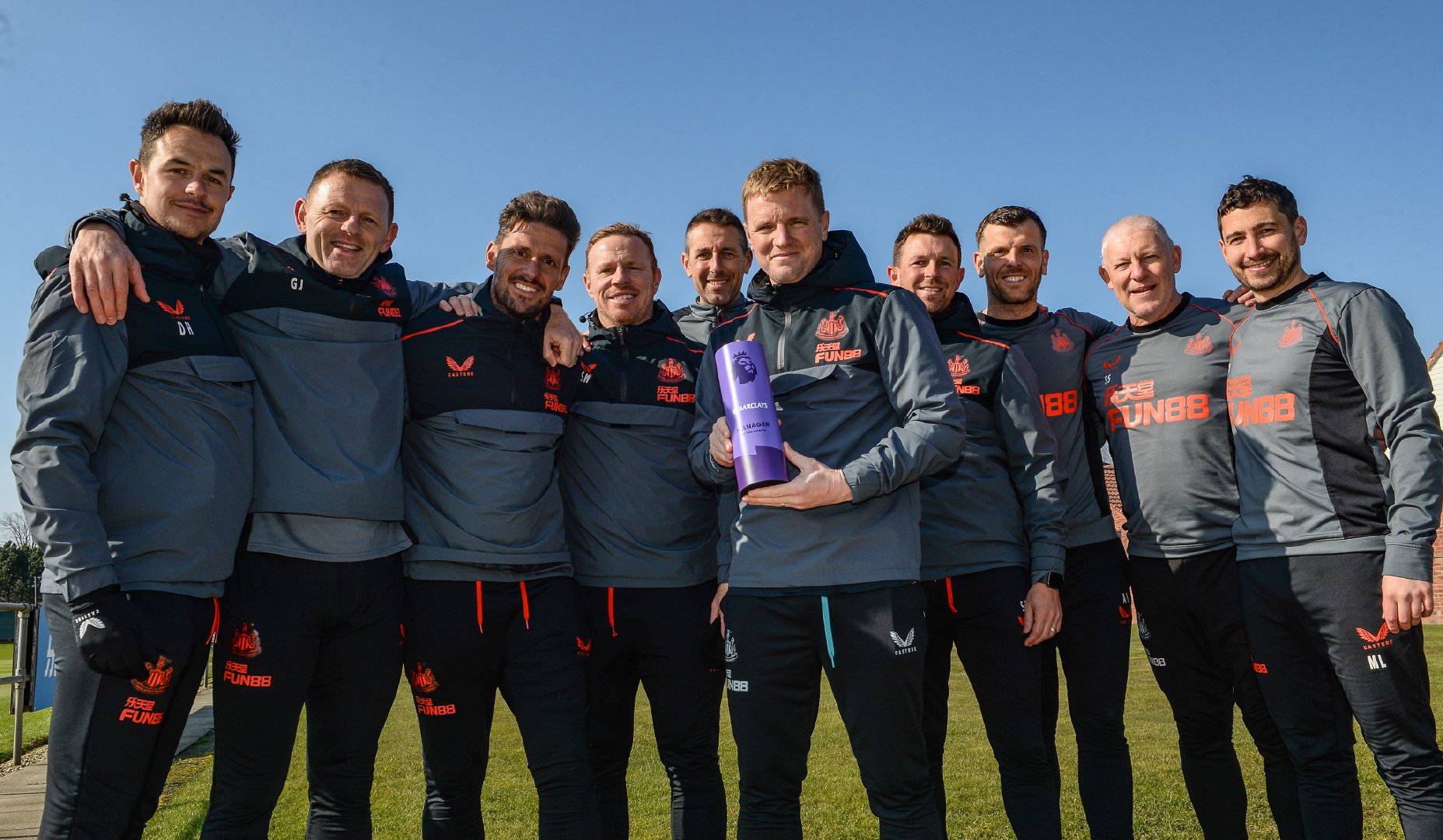 巨大的足球 巨大的足球